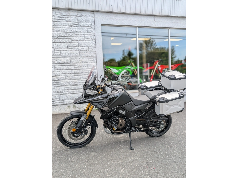 Suzuki V-strom 1050 De Vstrom - V Strom - Pneus Neufs - Valises Incluses 2023 alt