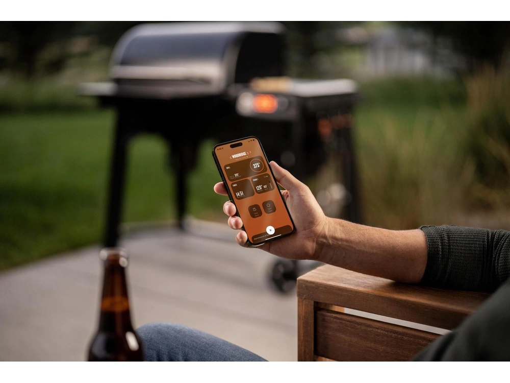 2025 Traeger Woodridge alt