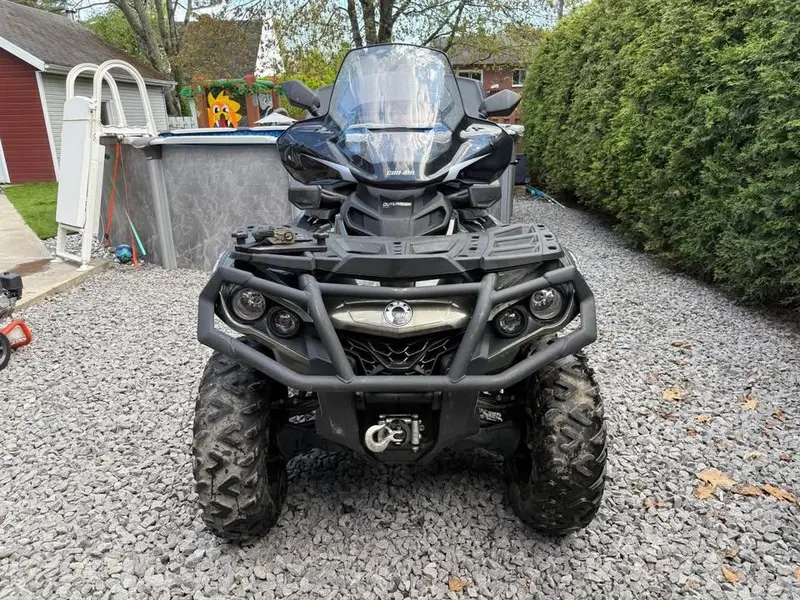 2022 Can-Am OUTLANDER 650 MAX XT