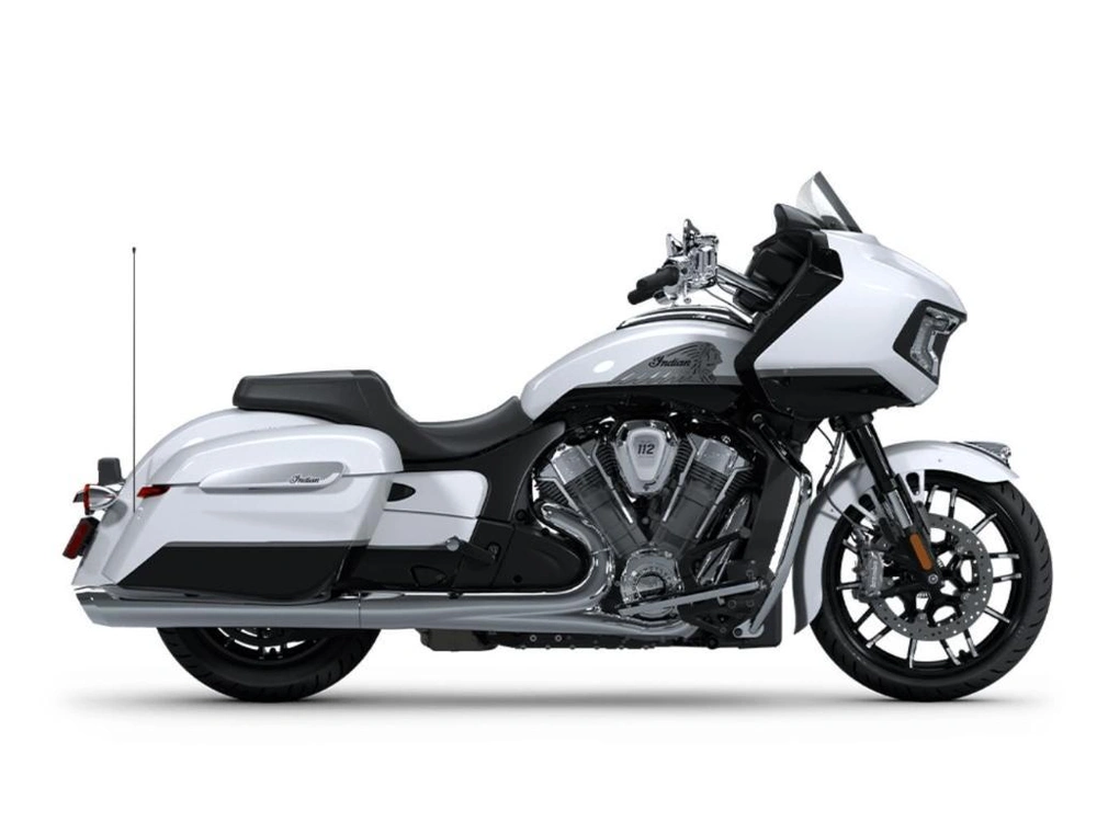 Indian Motorcycle Challenger Limited With 112ci + Rider Assist Package 2025 alt