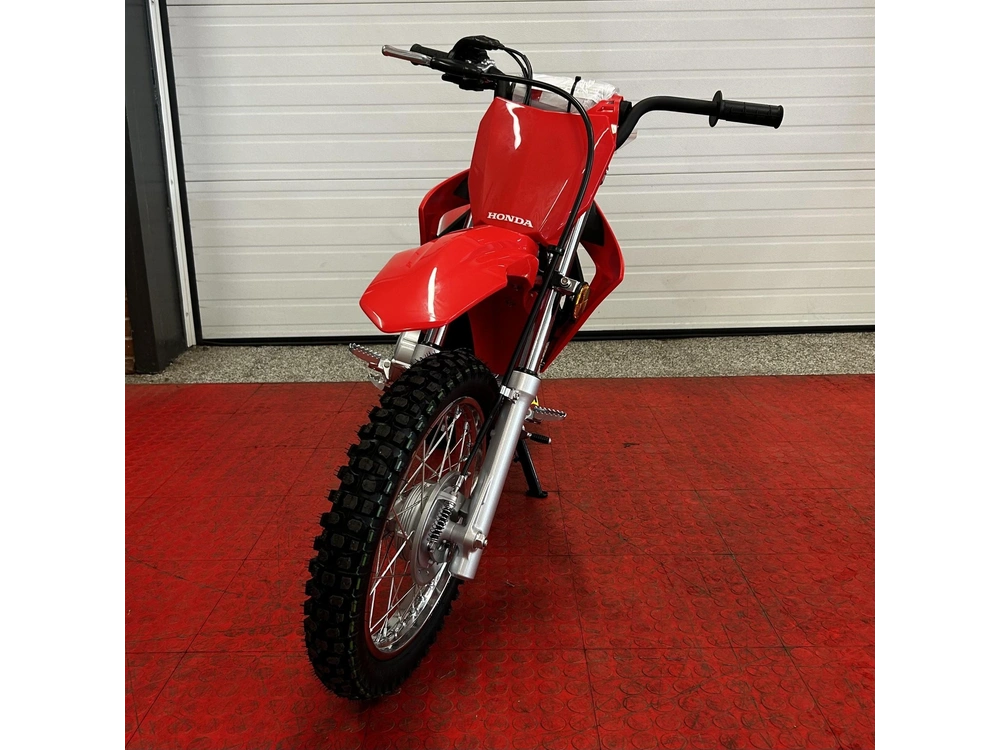 2025 Honda Crf110fs alt