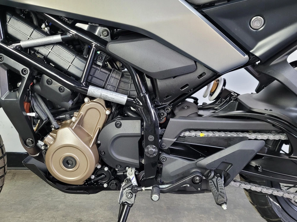 2024 Husqvarna Svartpilen 401 *0.99% Sur 60 Mois alt