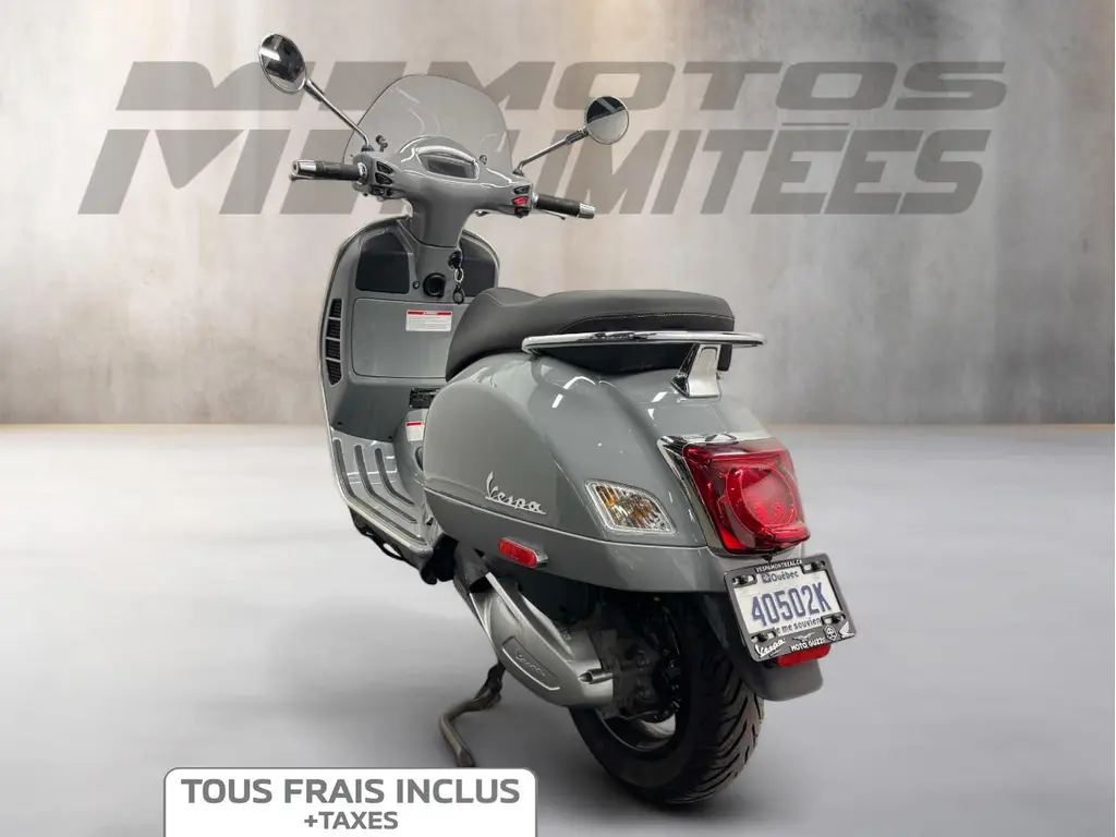 2021 Vespa GTS Super 300 Tech