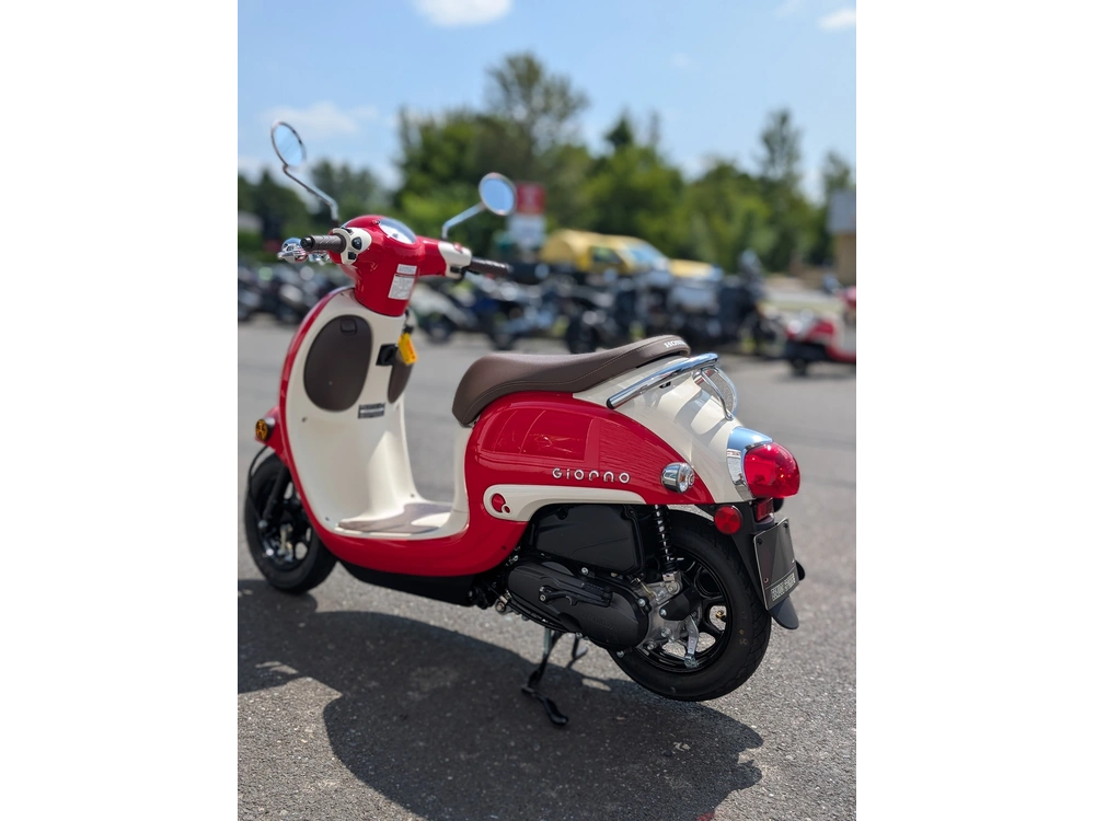 Honda Giorno Guidon Bas, Siège Accessible 2025 alt