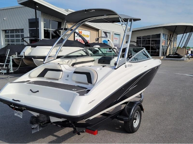 2016 Yamaha Ar190 alt