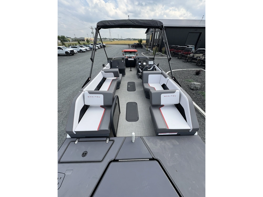 2025 Manitou Cruise 22 Switchback Stealth Rotax 150 & Trailer alt