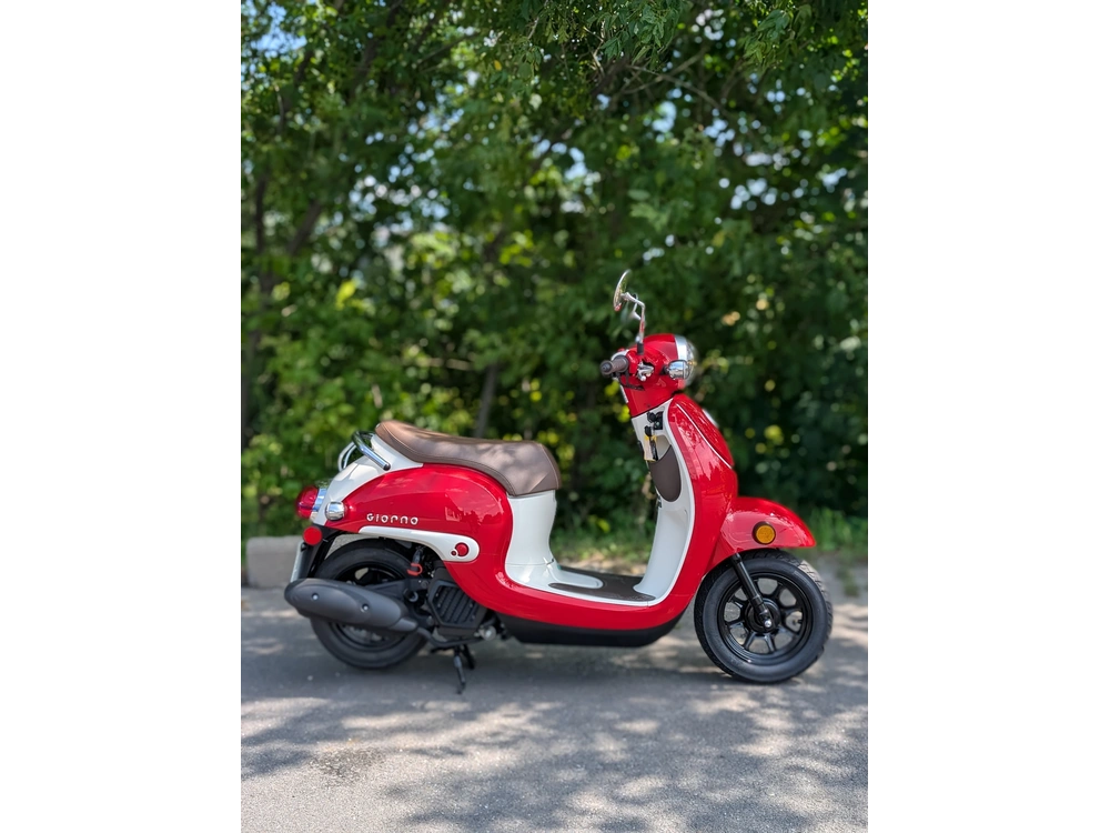 2025 Honda Giorno Ncw50s | 🌍 Rival Piaggio Typhoon 50, Vespa Primavera 50 & Yamaha Jog 🌍 alt