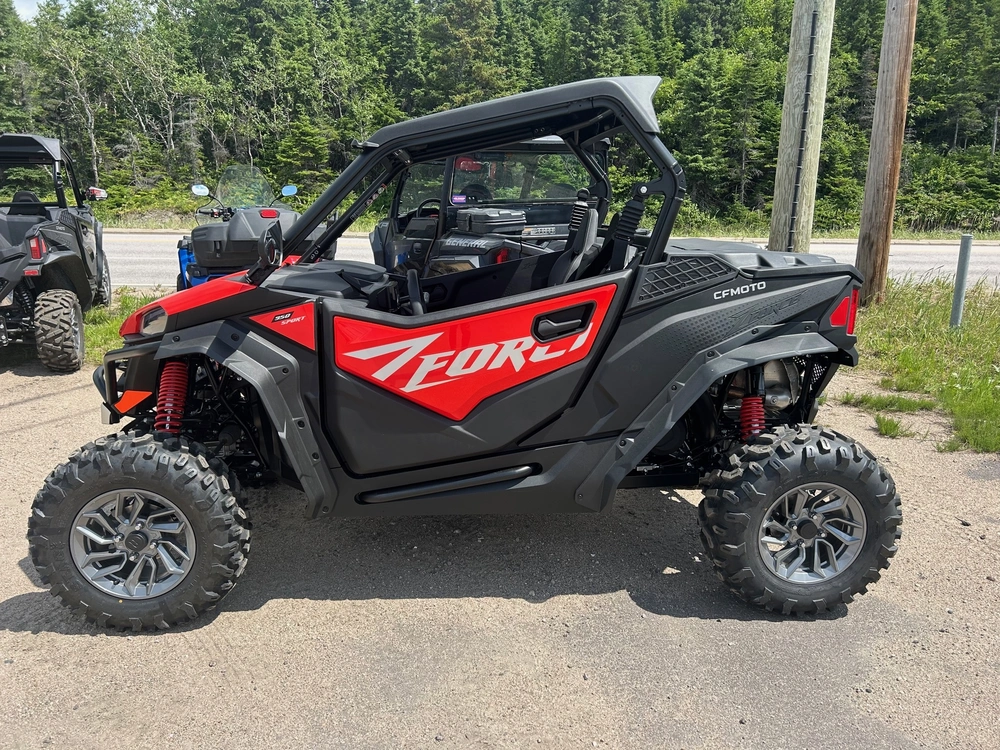 2025 Cfmoto Zforce 950 Sport alt