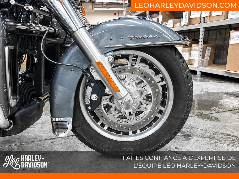 Harley-davidson Flhtcutg Tri Glide Ultra 2022 alt