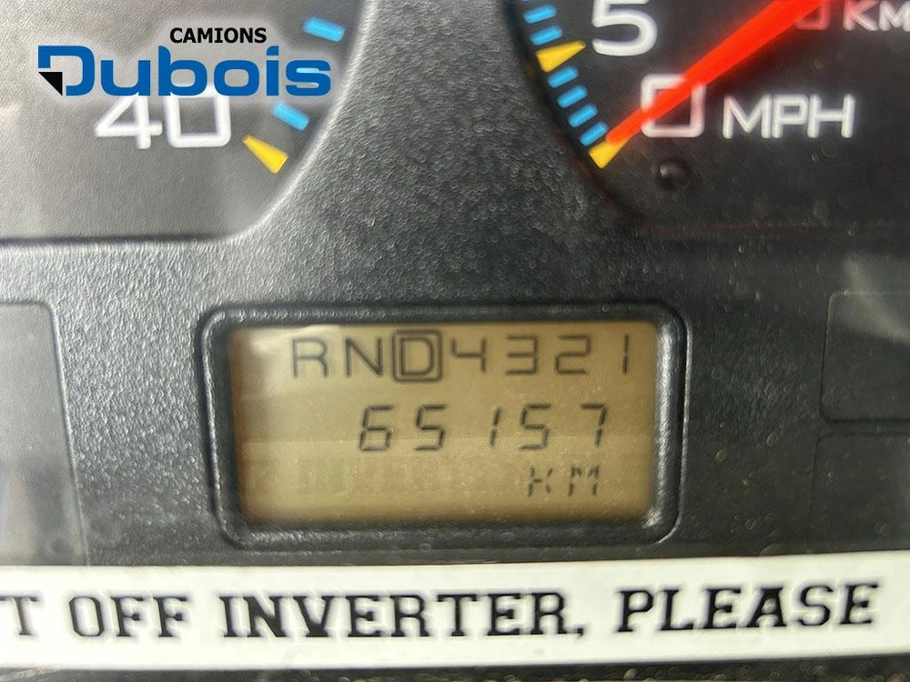 International 7400 2007 alt