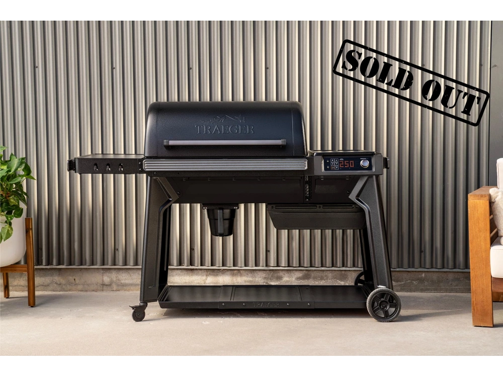 2025 Traeger Woodridge Pro alt