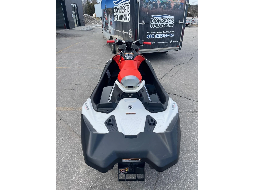 Sea-doo Spark Trixx 3 Places Audio 2025 alt