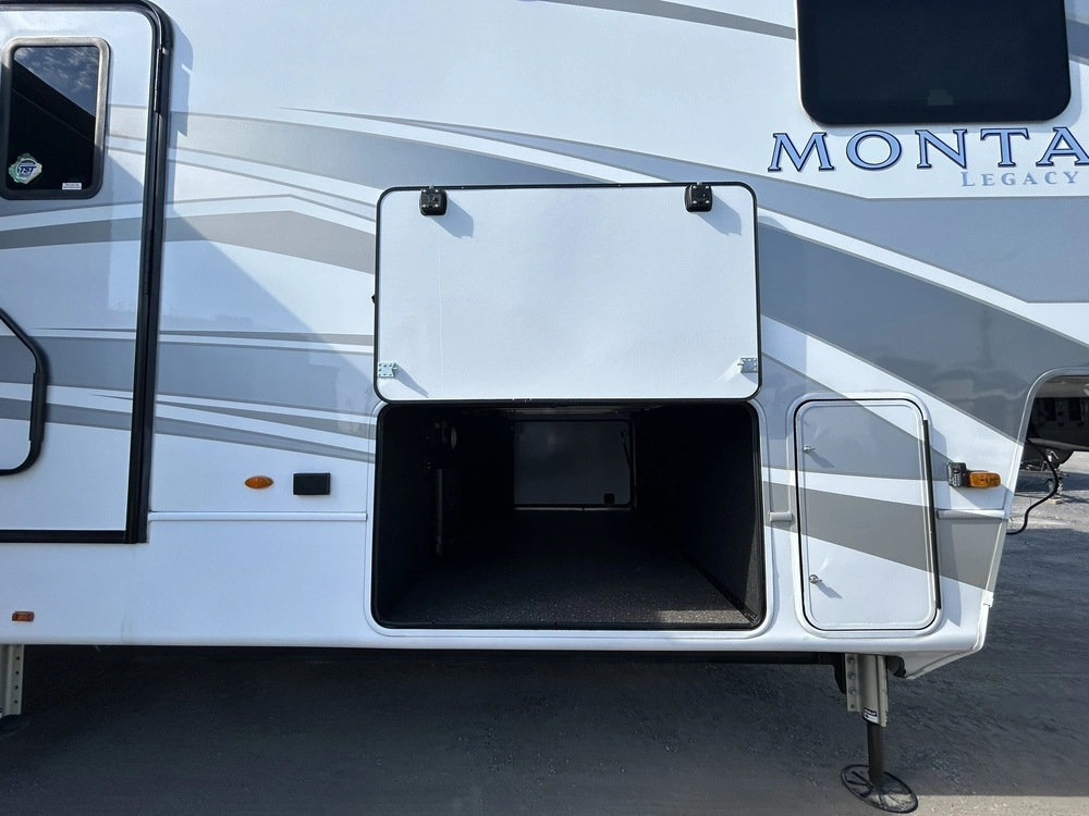 Keystone Rv Montana 3121rl 2022 alt