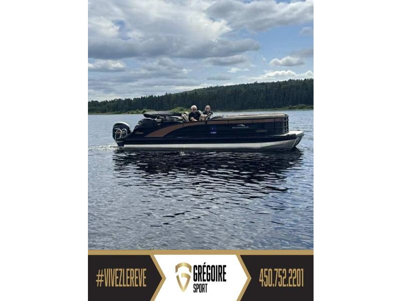 2019 Bennington Marine R23 Fastback alt