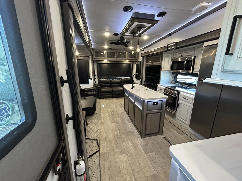 Keystone Rv Montana 3121rl 2022 alt