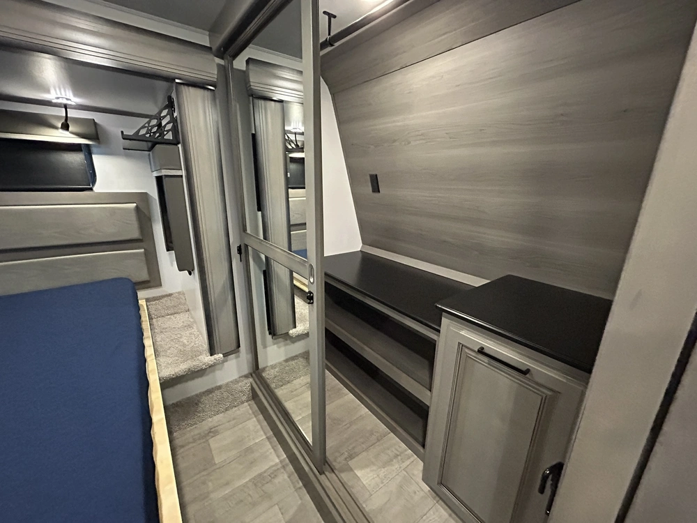 Keystone Rv Montana 3121rl 2022 alt