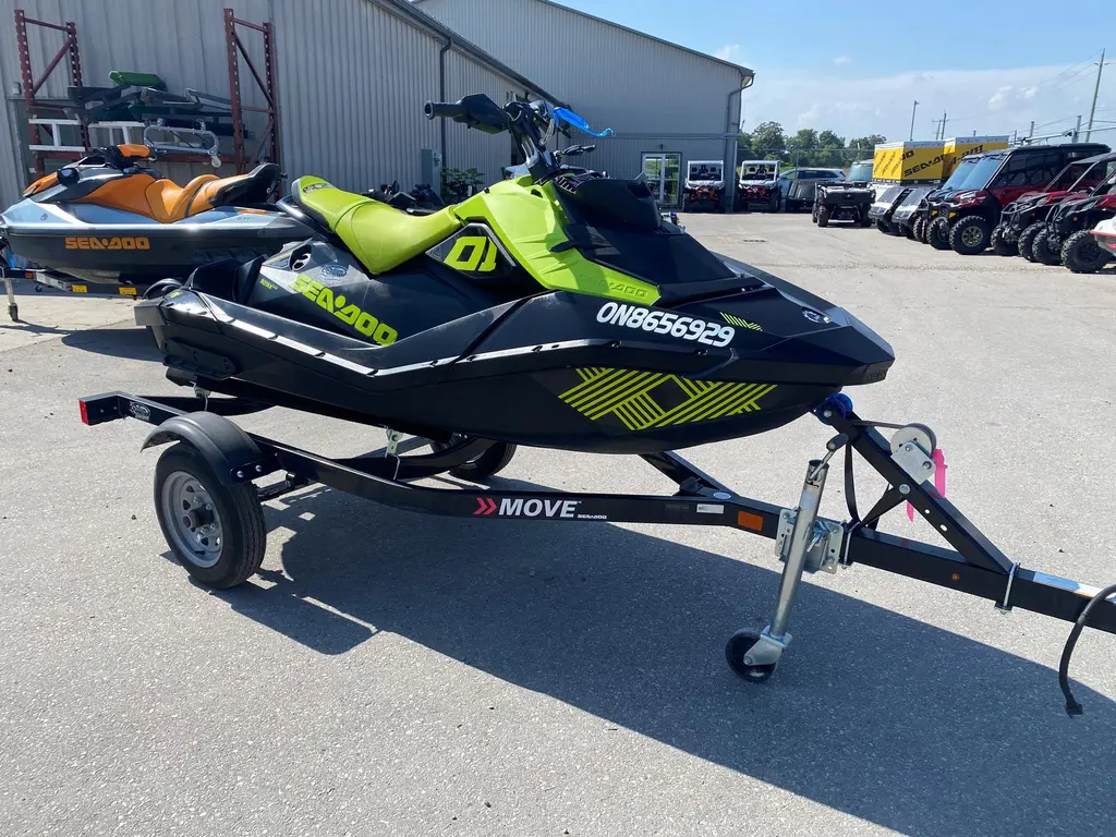 2023 Sea-Doo/BRP Spark Trixx 2-up with sound