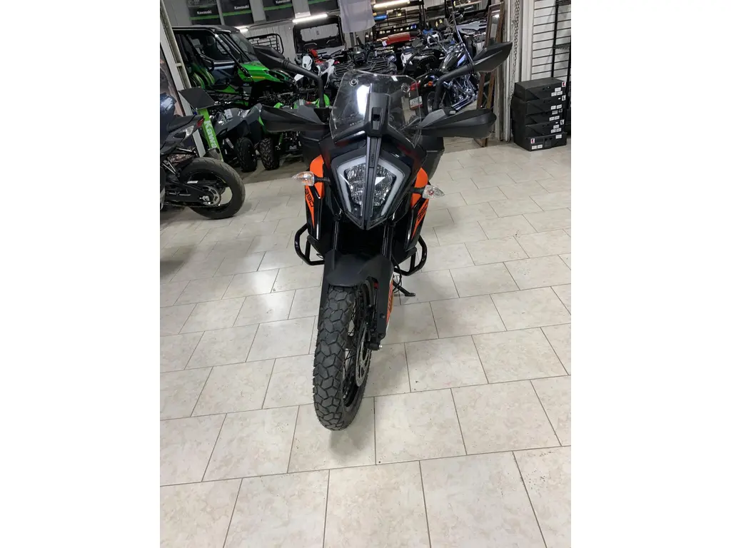 2024 KTM Adventure 390