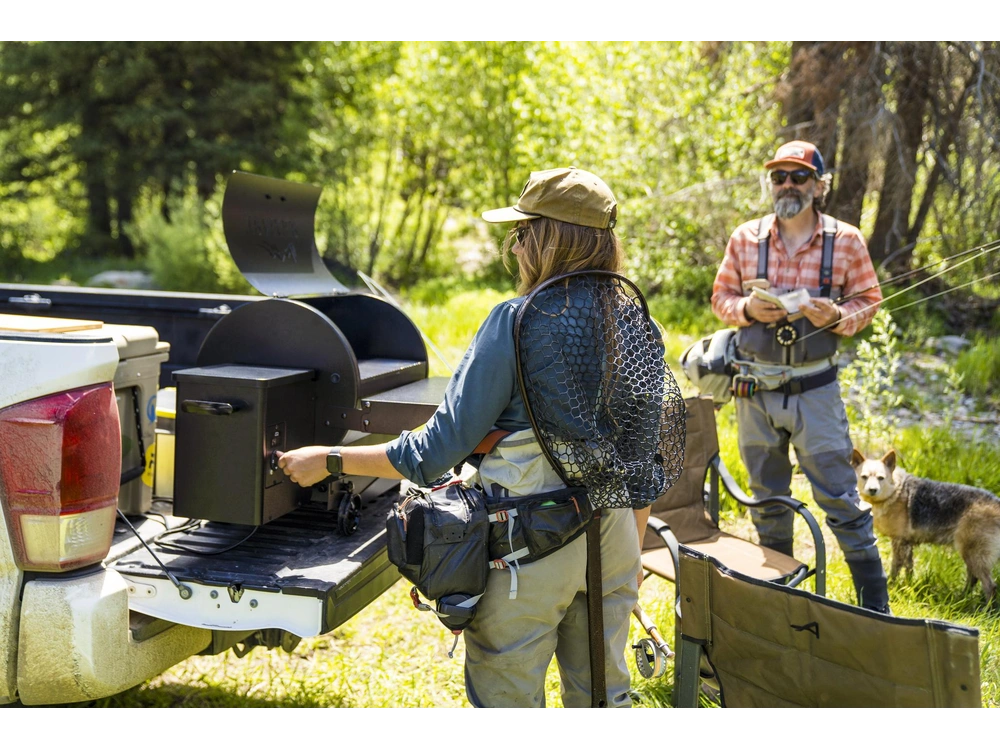 2025 Traeger Tailgater 20 alt