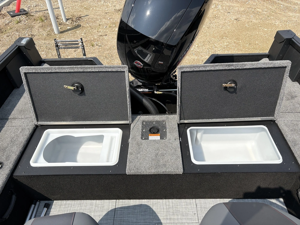 2025 Alumacraft Competitor 185 Sportx alt