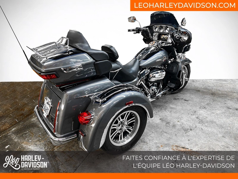 Harley-davidson Flhtcutg Tri Glide Ultra 2022 alt