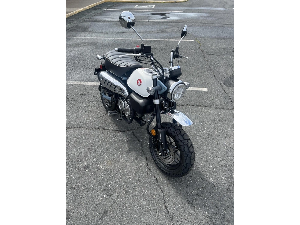 Honda Monkey Z125mas 2025 alt