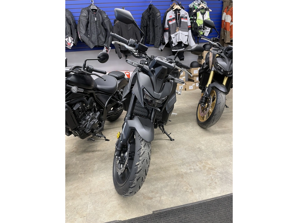 2025 Honda 2025 Honda Cb750 (abs) Black alt