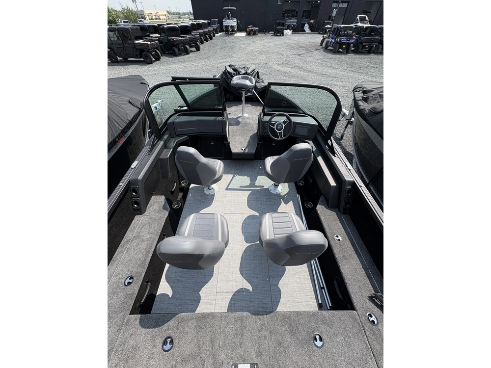 2025 Alumacraft Competitor 185 Sportx alt