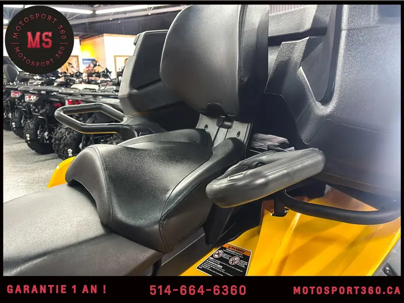 2017 Can-Am Outlander max 570 EPS très propre seulement 3838km!!!