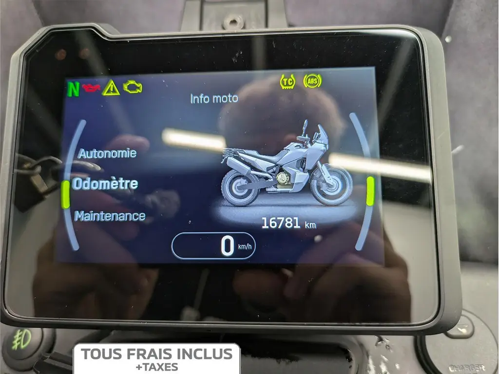 2022 Husqvarna NORDEN 901