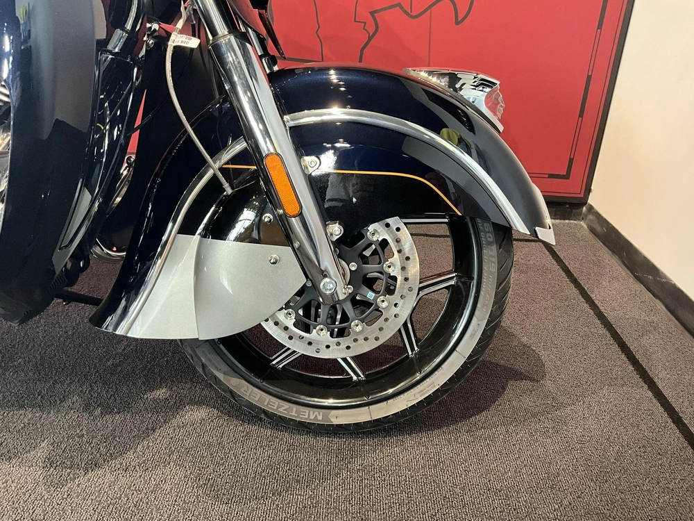 2025 Indian Motorcycle Roadmaster Elite alt