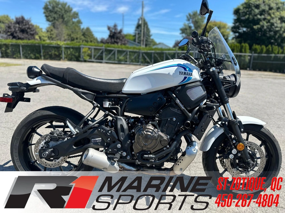 2022 Yamaha Xsr 700 alt