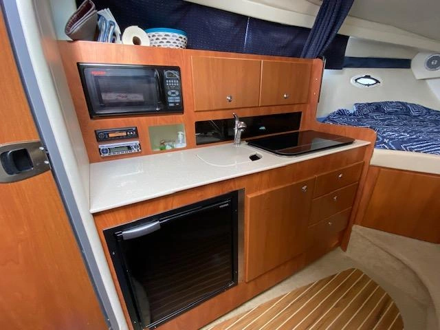 Bayliner 300 Sb 2008 alt