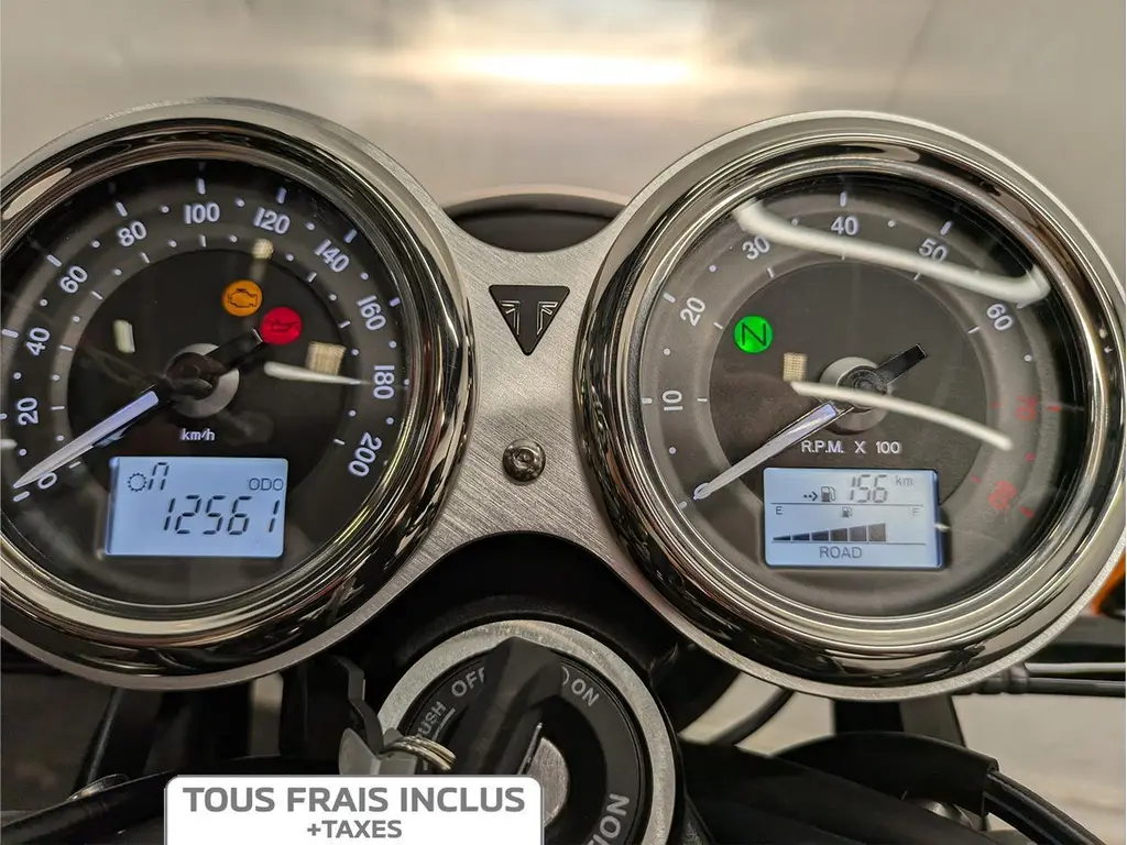 2019 Triumph BONNEVILLE T120 BLACK