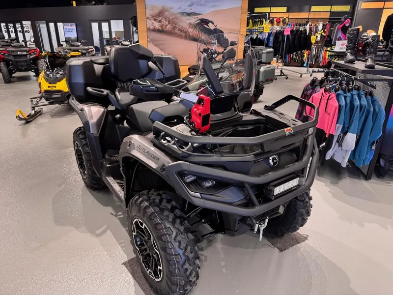 2025 Can-Am OUTLANDER MAX 850 XT