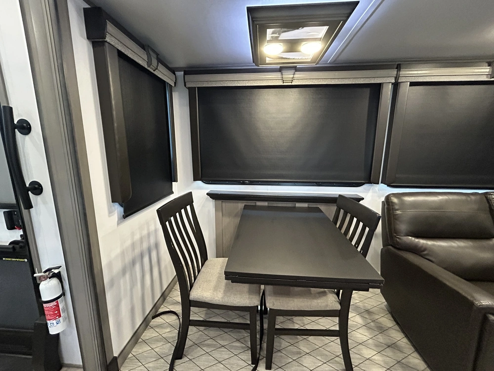 Keystone Rv Montana 3121rl 2022 alt