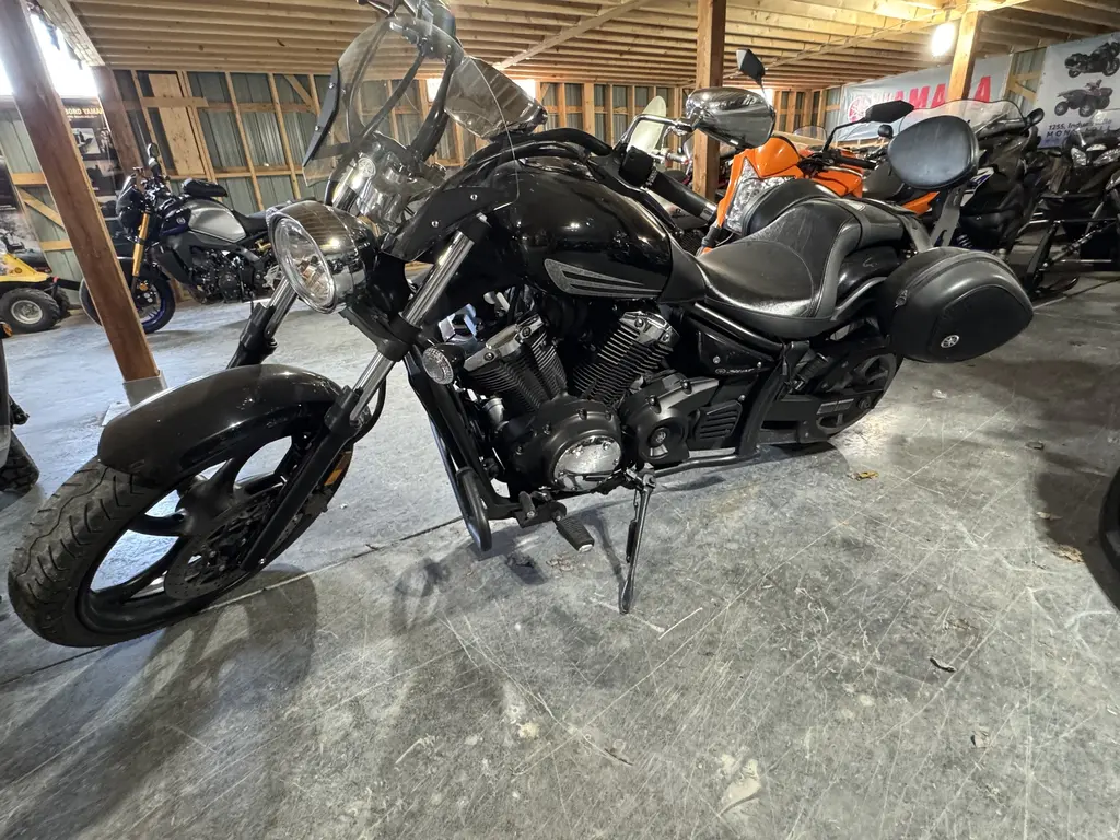 Yamaha XVS1300 STRYKER 2011