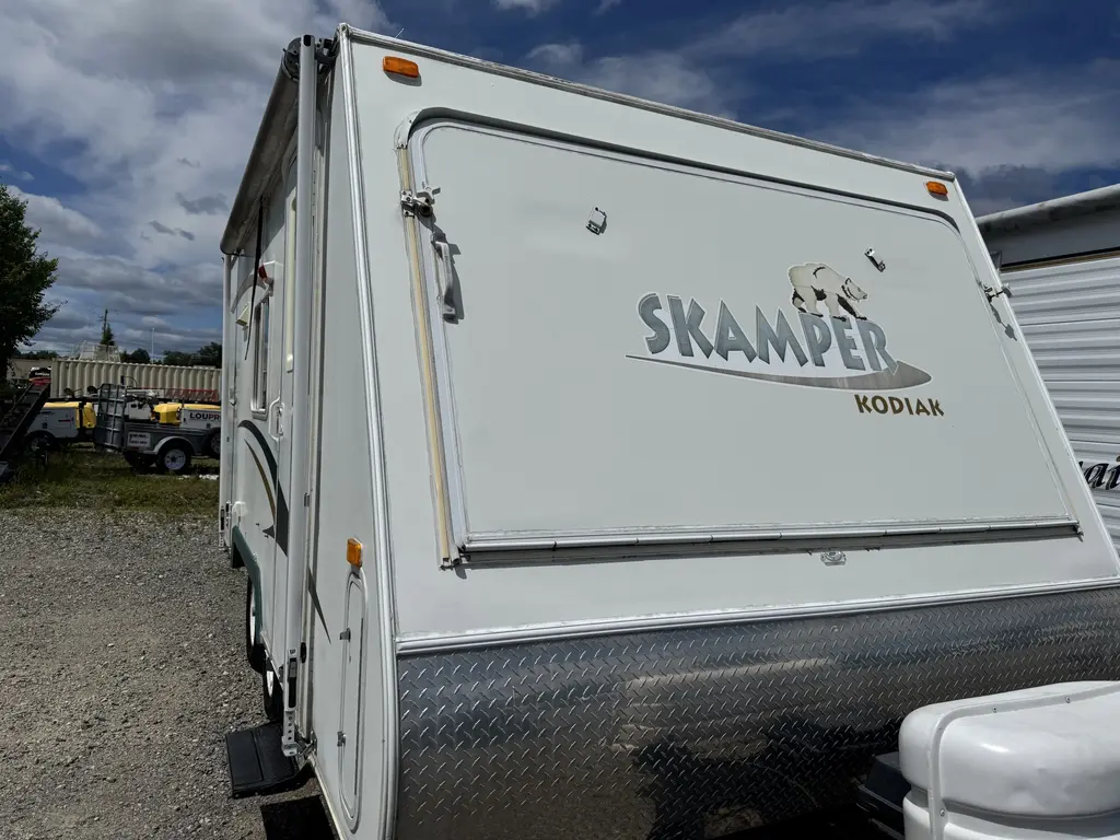 Skamper KODIAK(HYB) 195 2002