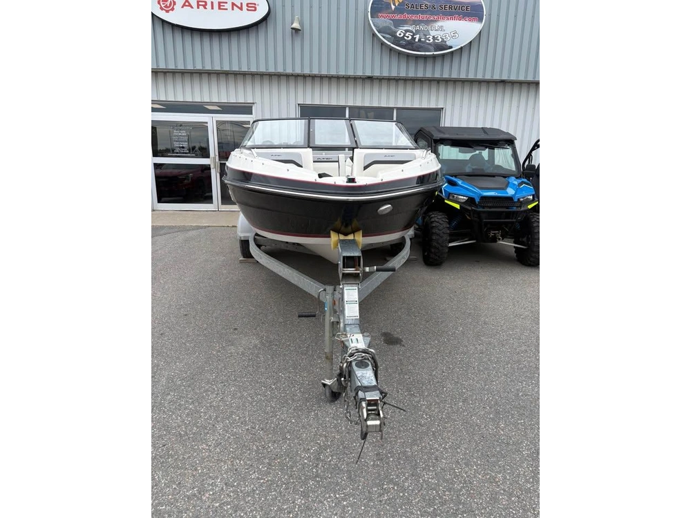 2017 Larson 185s Package alt