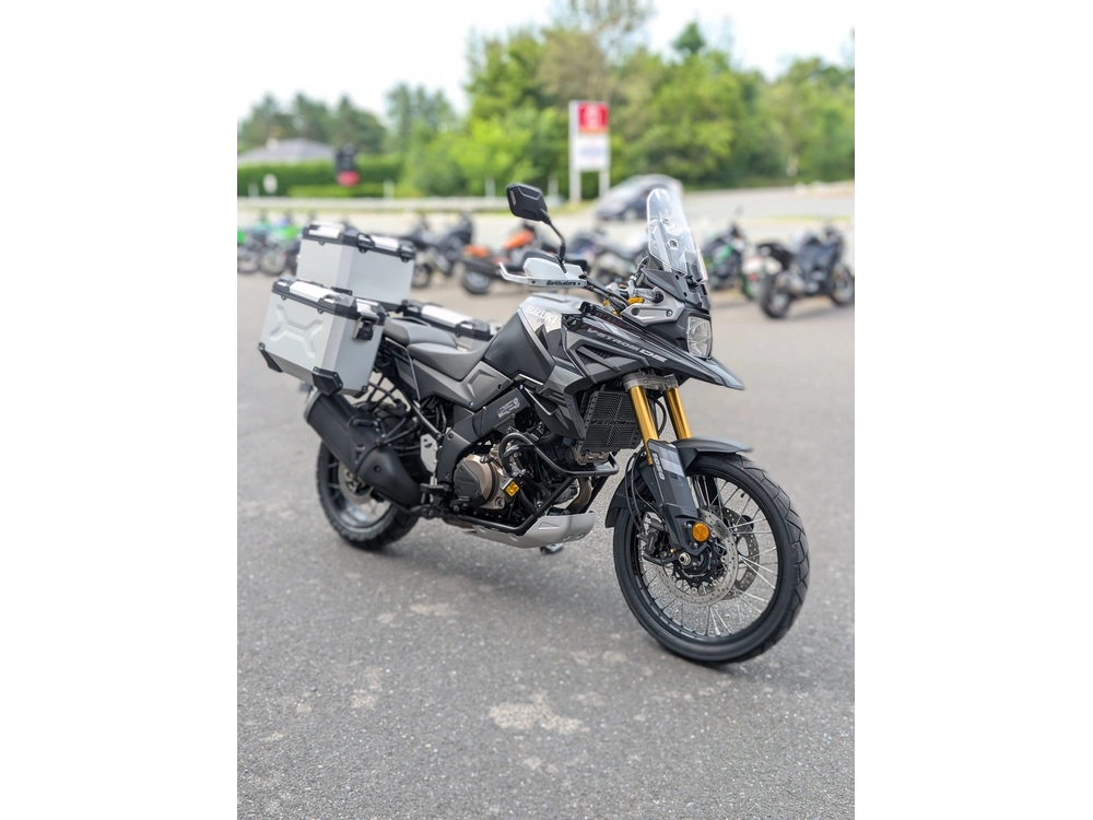 Suzuki V-strom 1050 De Vstrom - V Strom - Pneus Neufs - Valises Incluses 2023 alt