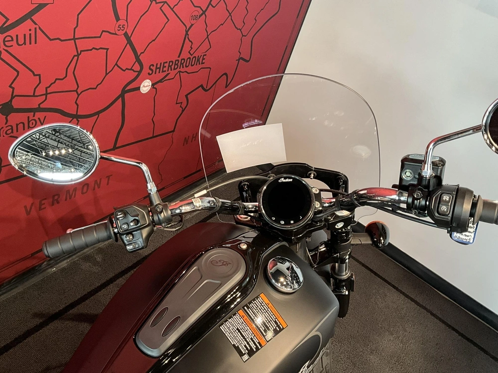 2025 Indian Motorcycle Super Scout Limited With Technology Package alt