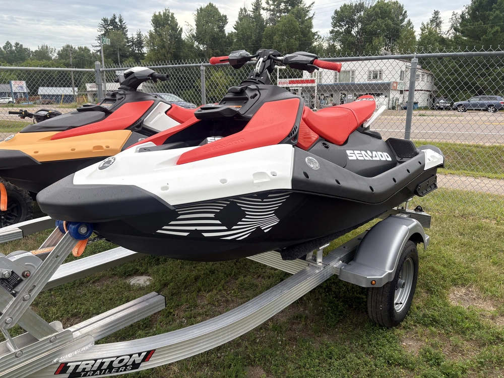 2025 Sea-doo/brp Spark 3up 900 Trixx alt