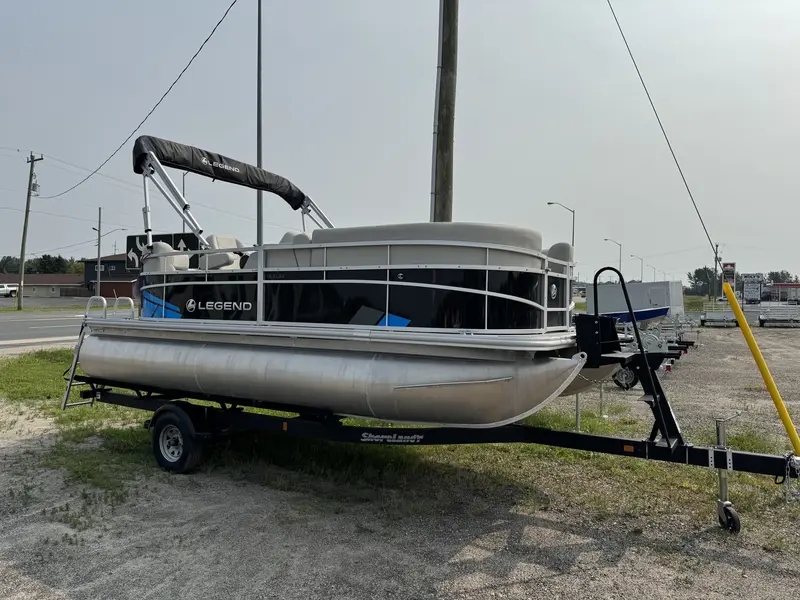 Legend 18 FUN PONTOON 2024