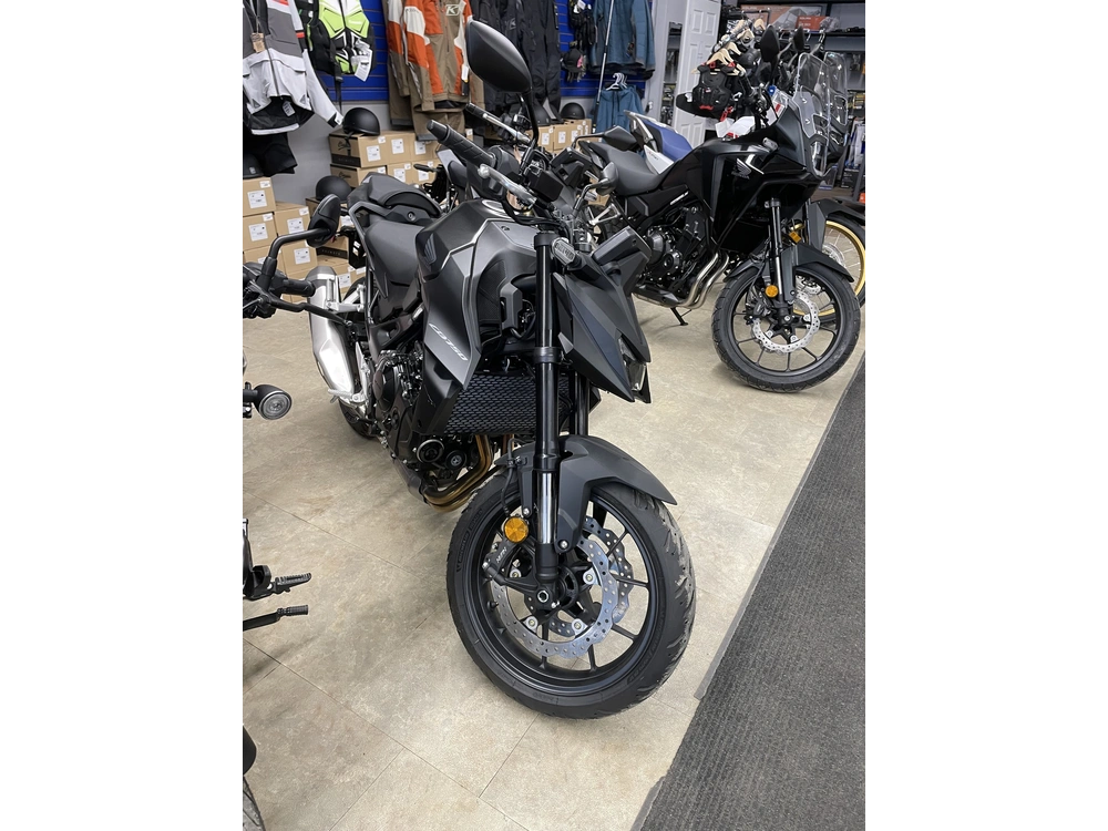 2025 Honda 2025 Honda Cb750 (abs) Black alt