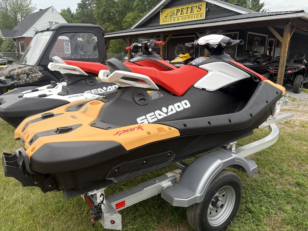 2025 Sea-doo/brp Spark 2up 900 alt