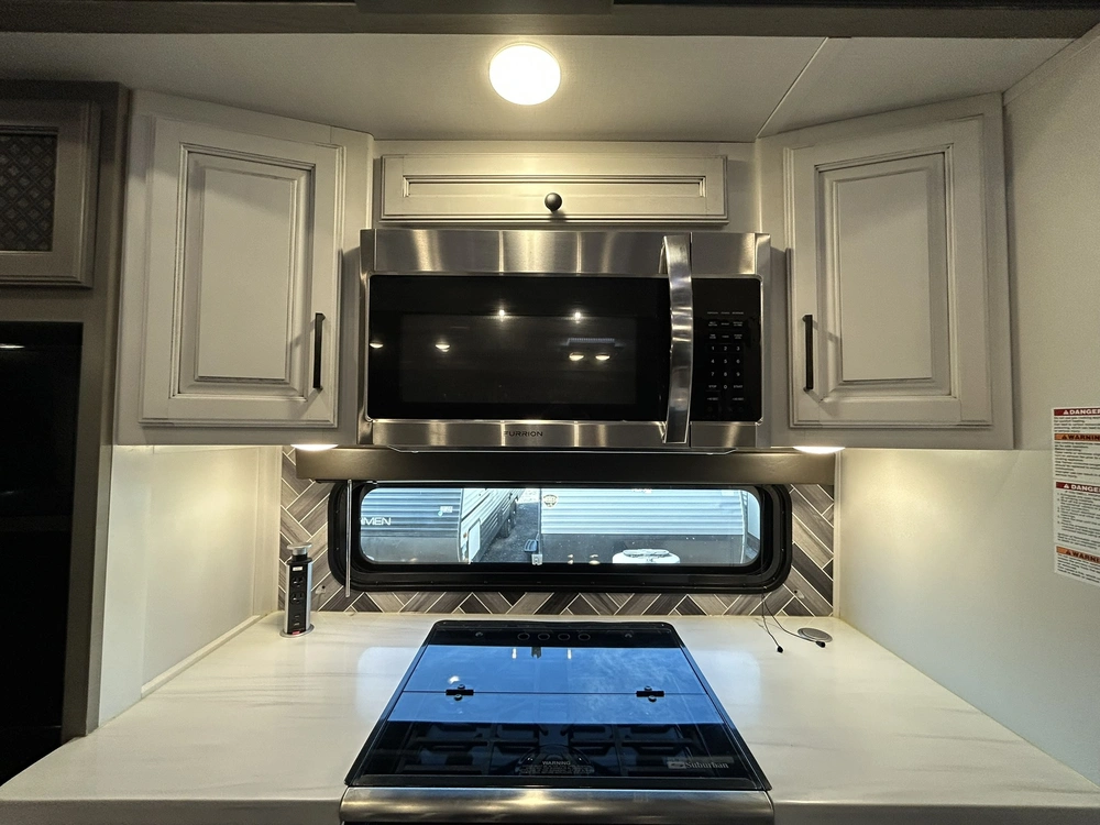 Keystone Rv Montana 3121rl 2022 alt