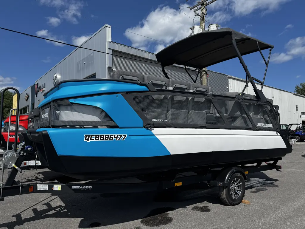 Sea-Doo/BRP SWITCH CRUISE 21' 230HP - GALV TRAILER 2023 - SAVE $7000 RABAIS