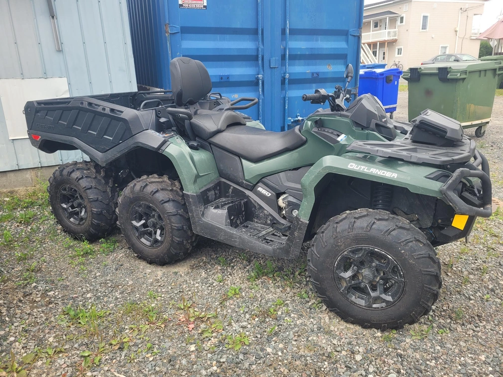 Can Am Outlander Max 6x6 2022 alt