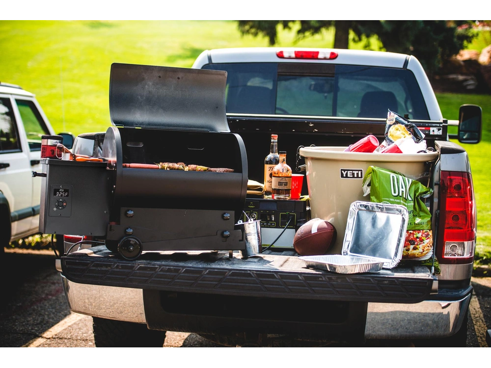 2025 Traeger Tailgater 20 alt