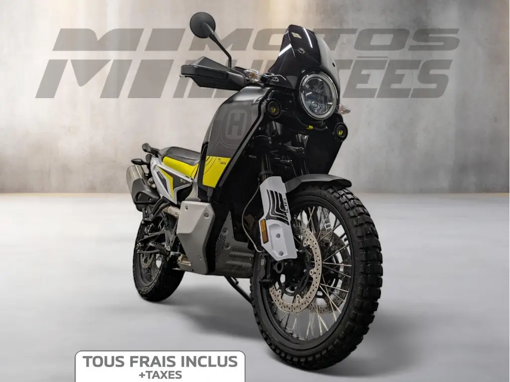 2022 Husqvarna NORDEN 901